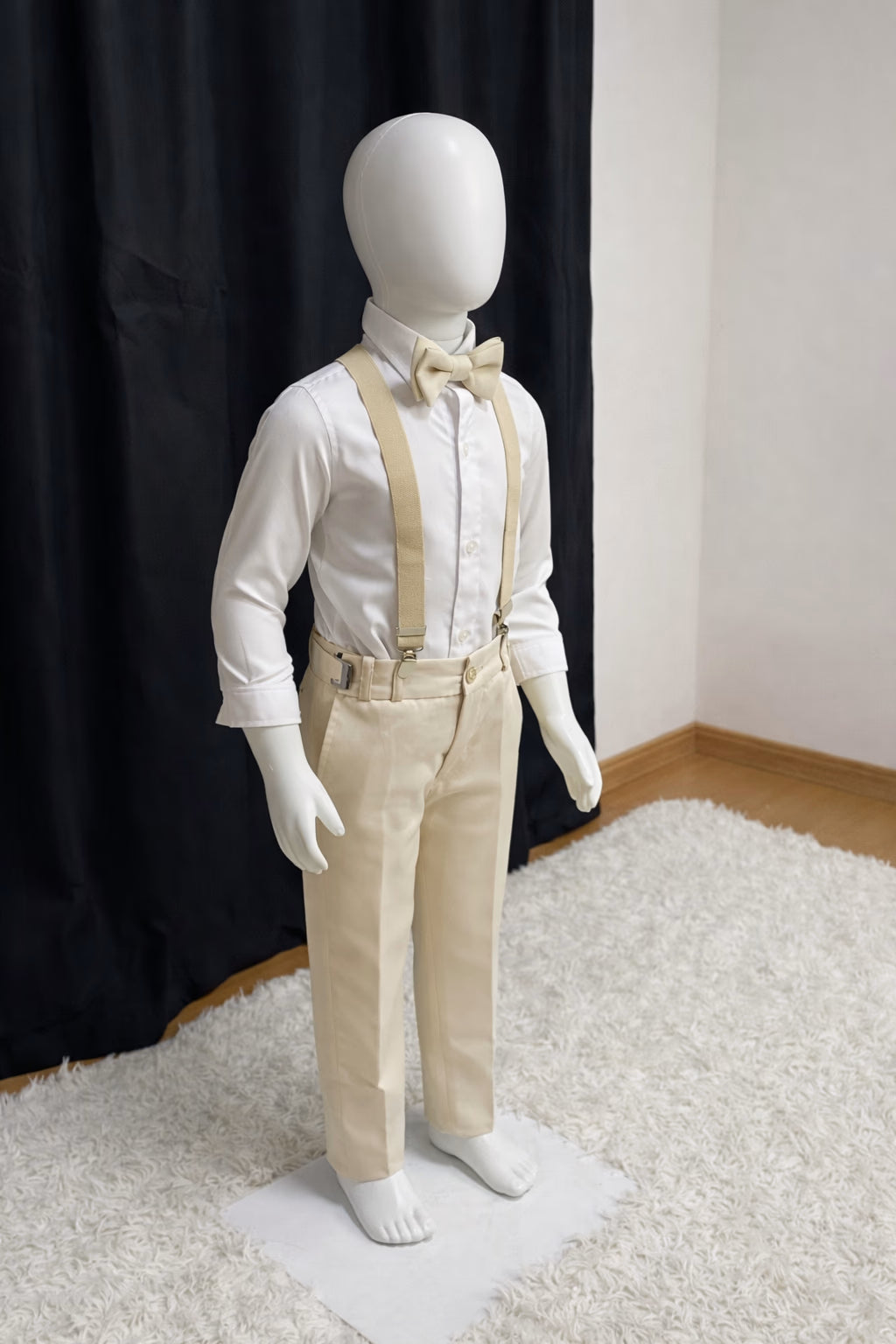 Calça & Suspensório Infantil - Bege Dior