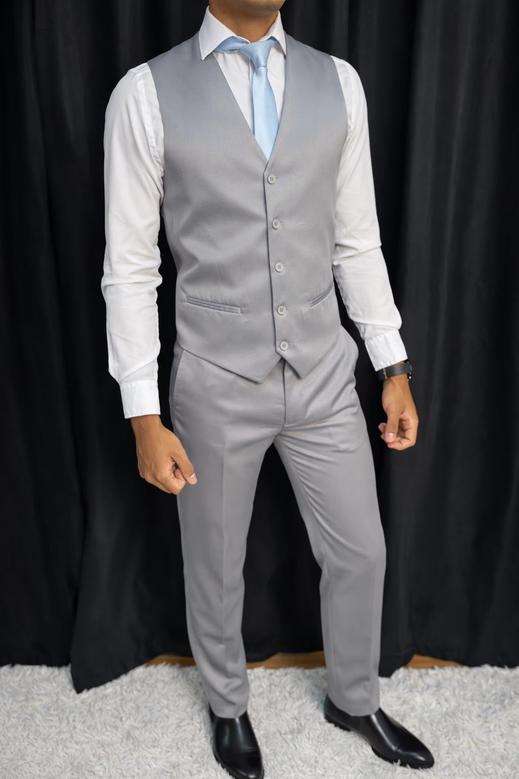 Traje Slim Cinza Médio