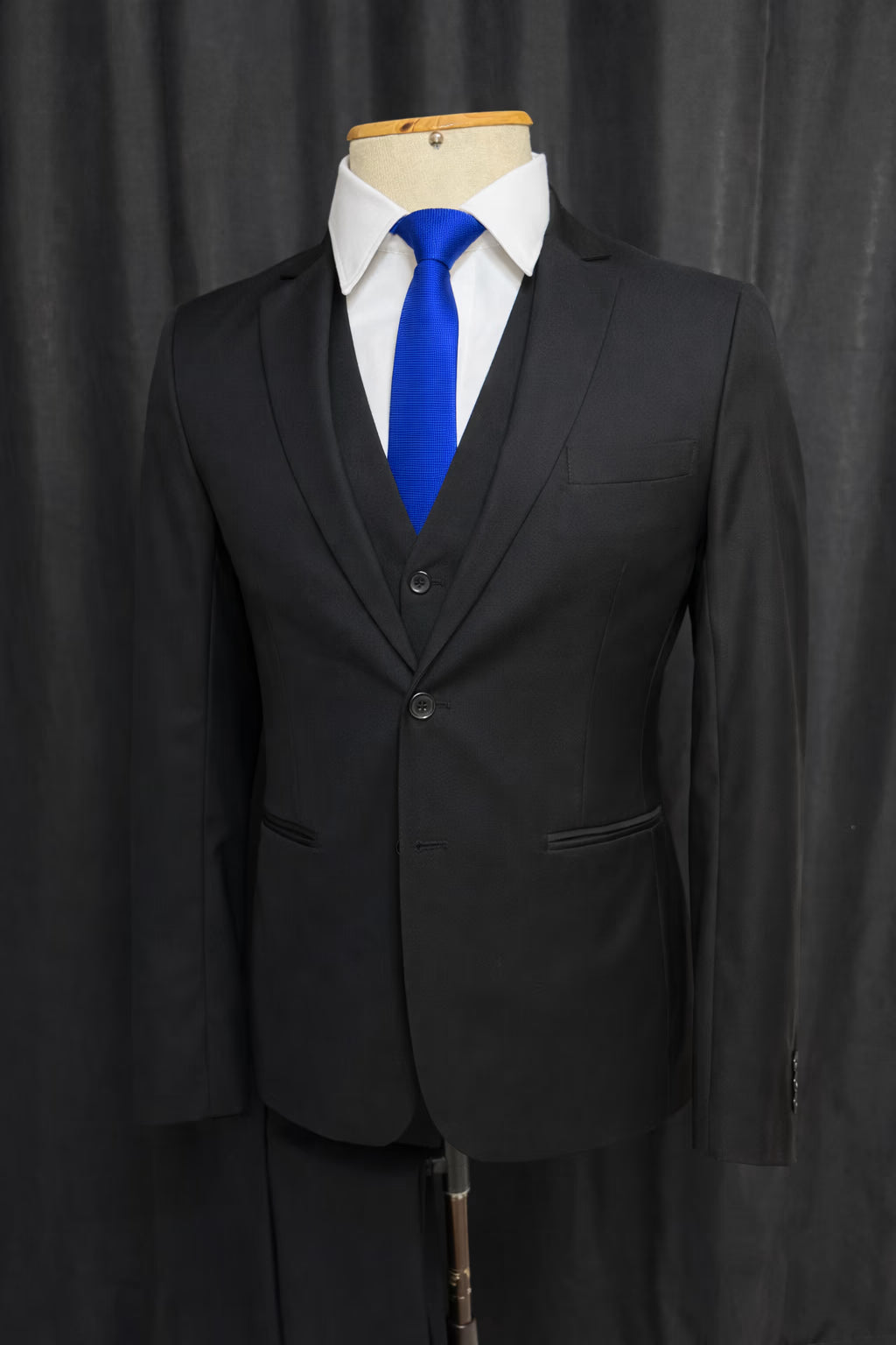 Traje Slim Preto Tropical