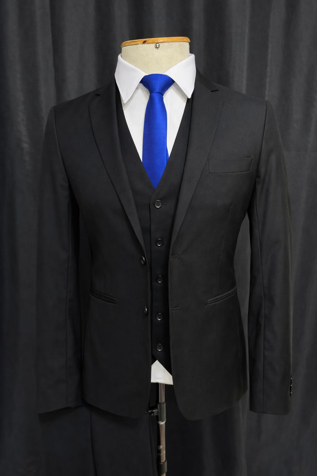 Traje Slim Preto Tropical